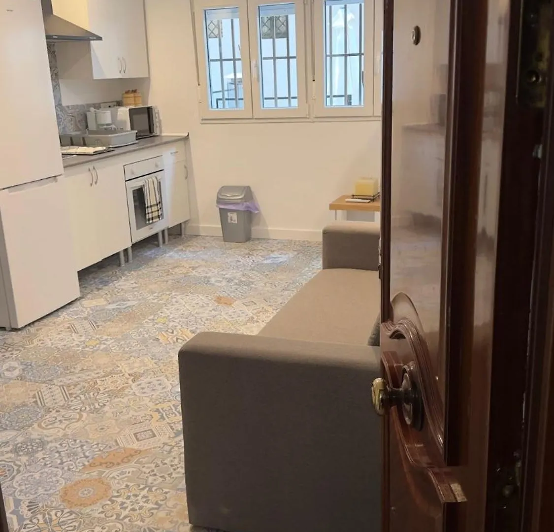 Fuengirola Perla 2 Seafront Apartment 0*,  Spain
